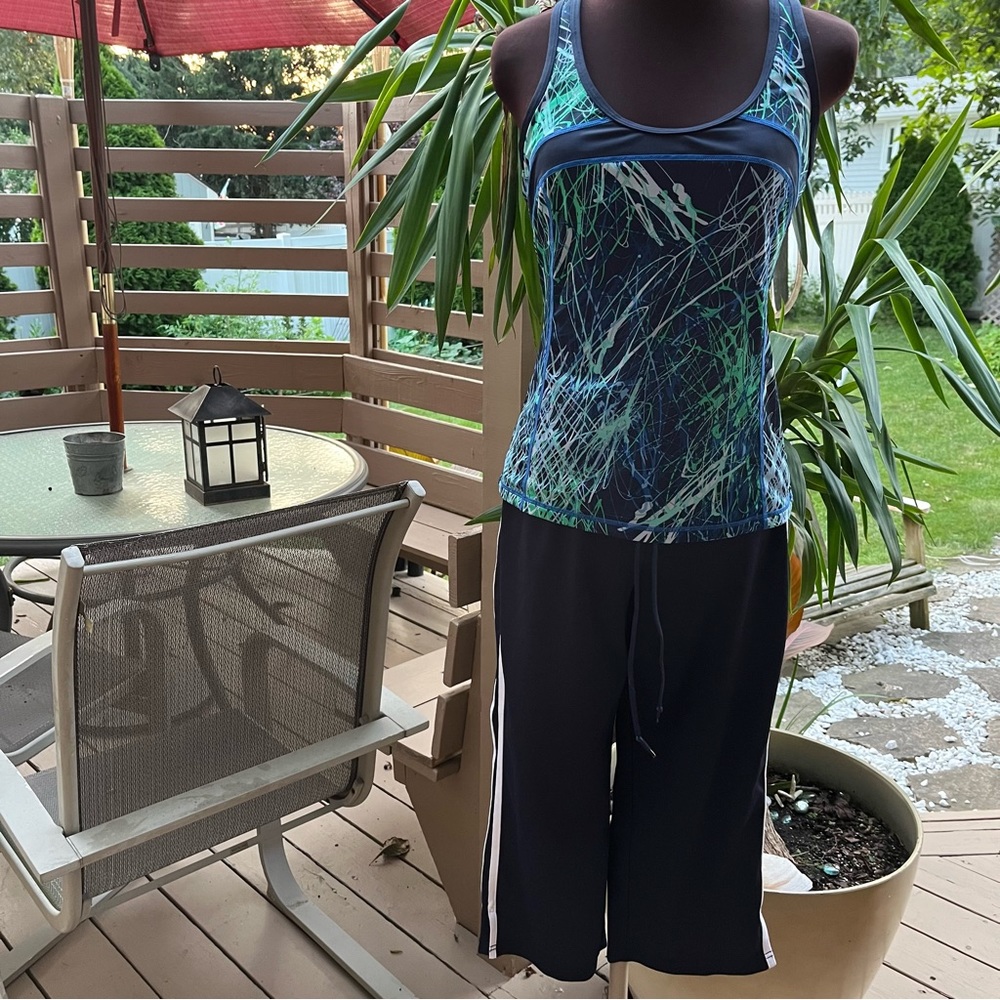 Nordic Track & Pro Spirit workout fitness racerback tank & capri leggings - Picture 2 of 15